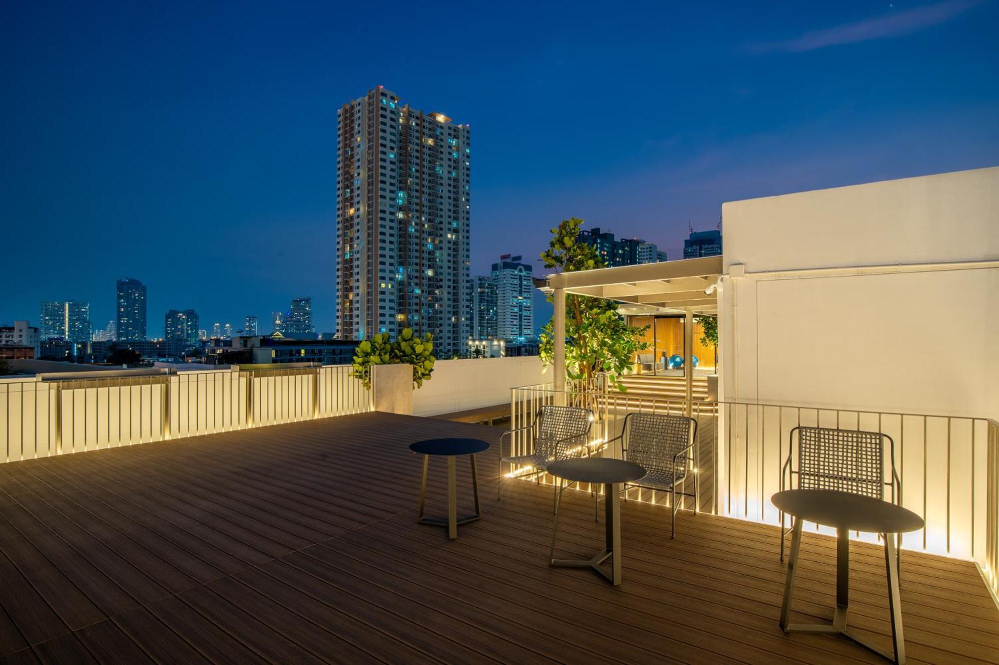 Saan Hotel Sathorn Bangkok Buitenkant foto